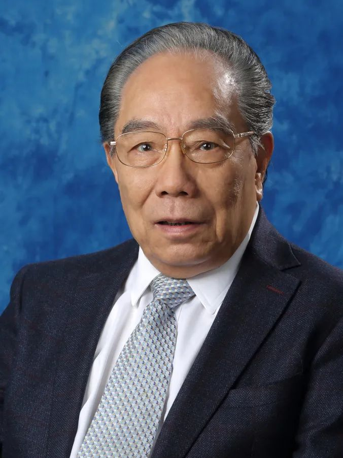 ​国医大师｜记国医大师、开元集团终身教授严世芸